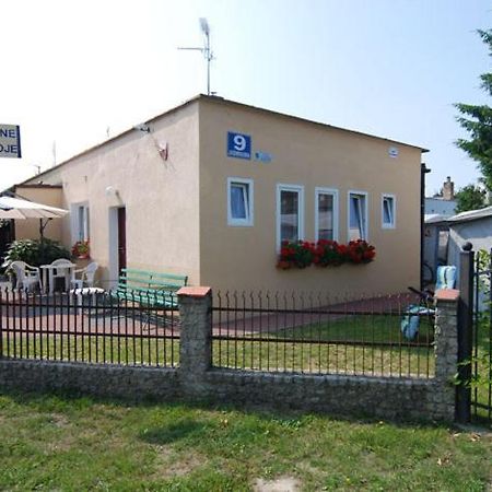 Pokoje Goscinne U Basi Mielno  Exterior photo